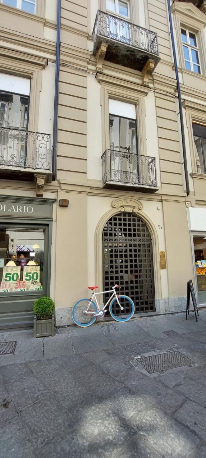 Acadamis - Garibaldi 9 Bis - Piazza Castello Apartment Turin Exterior photo